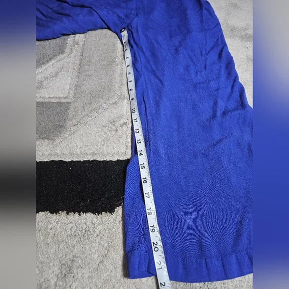 Blue Sleeveless V-Neck Jumpsuit - Picture 9 of 9